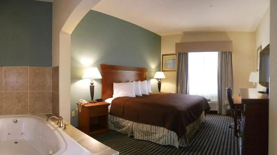 Quality Inn & Suites - Marlin