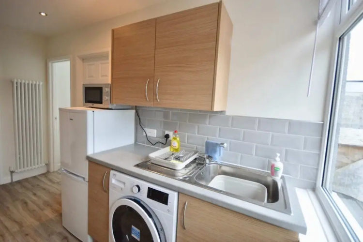 Modern Flat With Parking