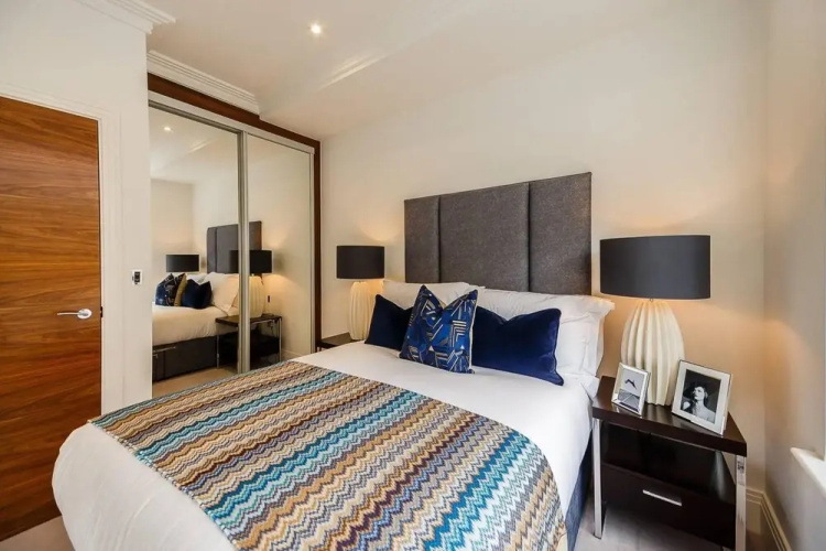 Classy 2 Bedroom Apartment By The Thames