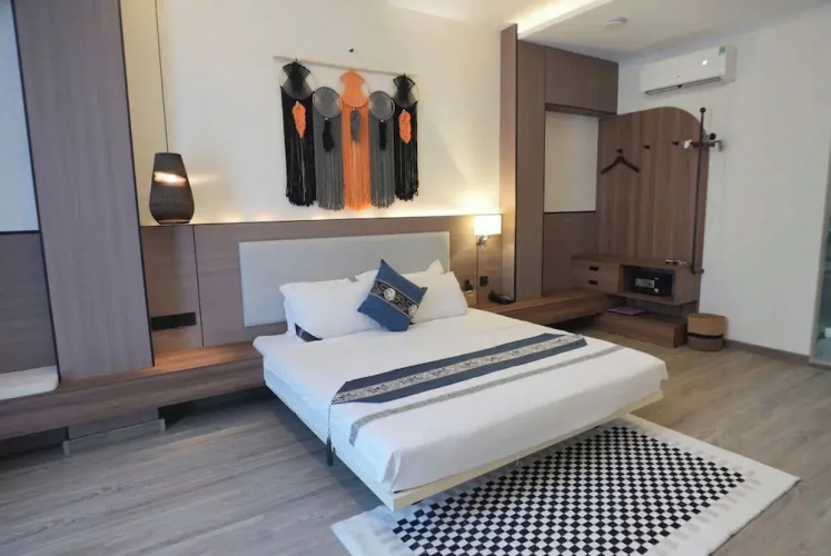 Amy Hotel