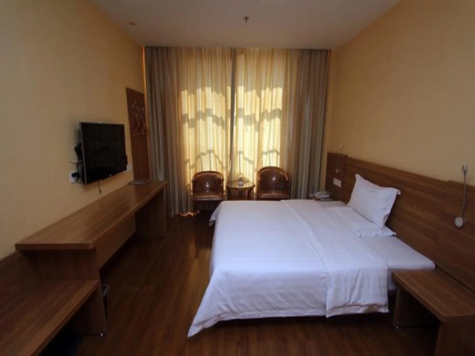 7Days Inn Liangshan Quanpu