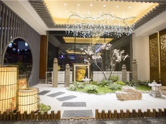 Great Wall Holiday Hotel