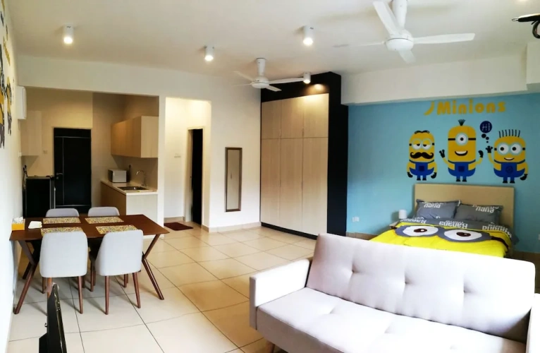 1 Bedroom Family Studio with balcony and with mountain view
