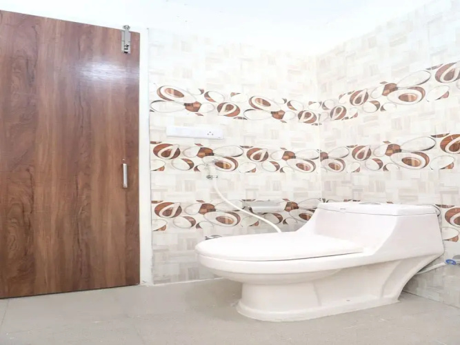 Hotel Fb By OYO Rooms