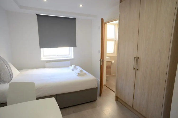 Bright Camberwell 2 Bedroom Flat