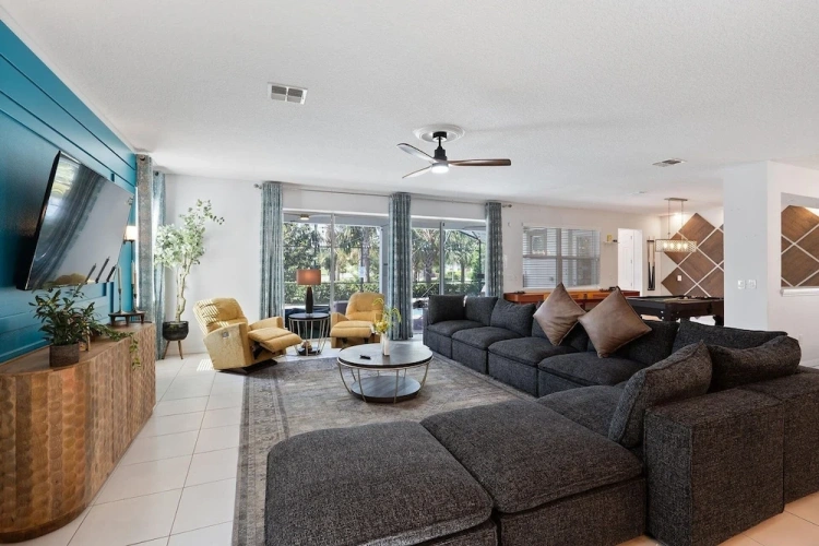 6 Bedrooms Cottage