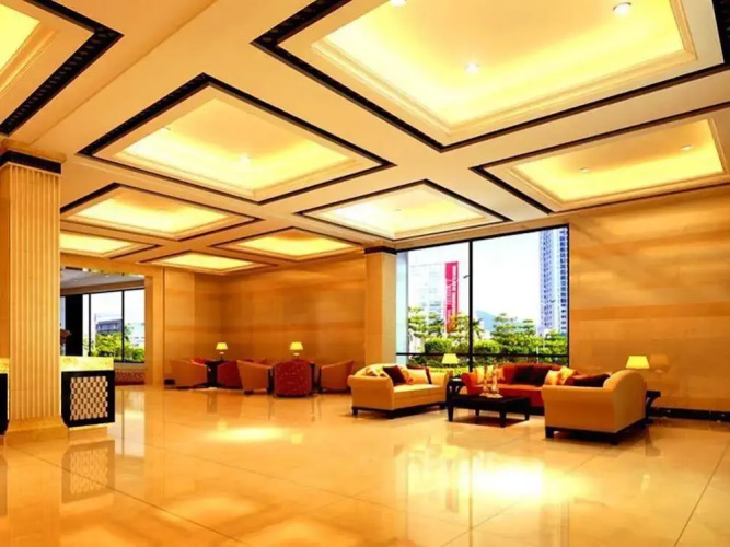 New World Hotel