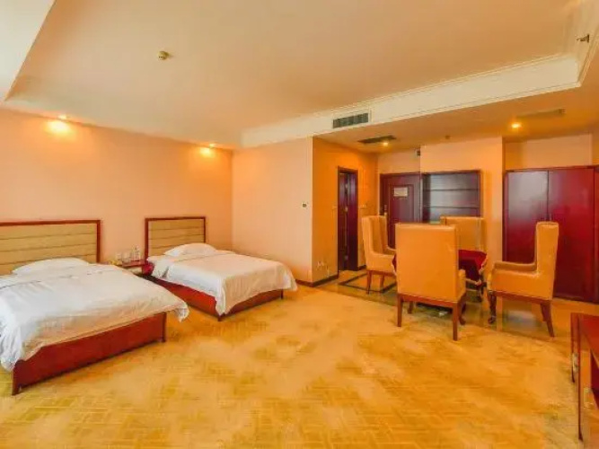 Linhai Business Hostel
