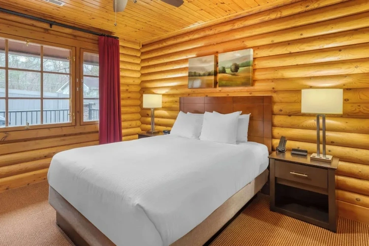 2 Bedrooms Standard Quadruple room with balcony