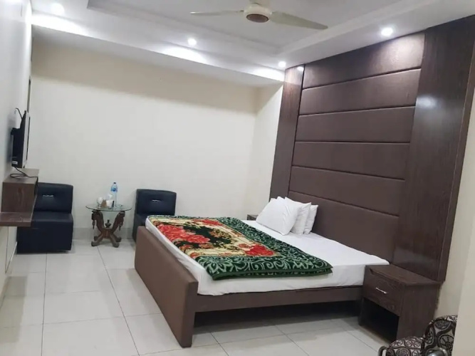 Hotel Executive One