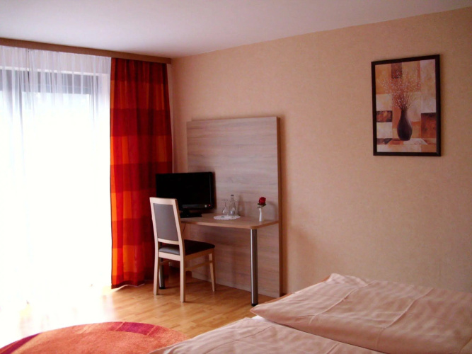 Hotel Road House