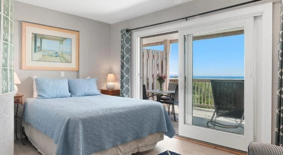 Wavecrest Resort