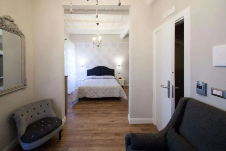 La Rocca Suite
