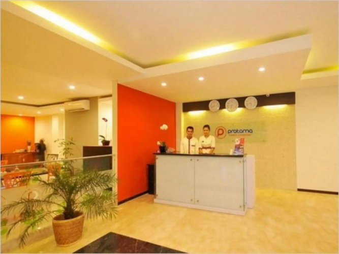 Pratama Hotel and Convention