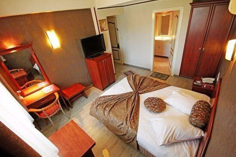Ankara Jolly Hotel