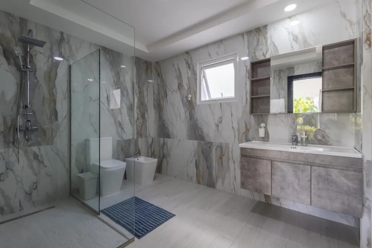 Beachfront 7BR Villa With Pool Maid Los Corales