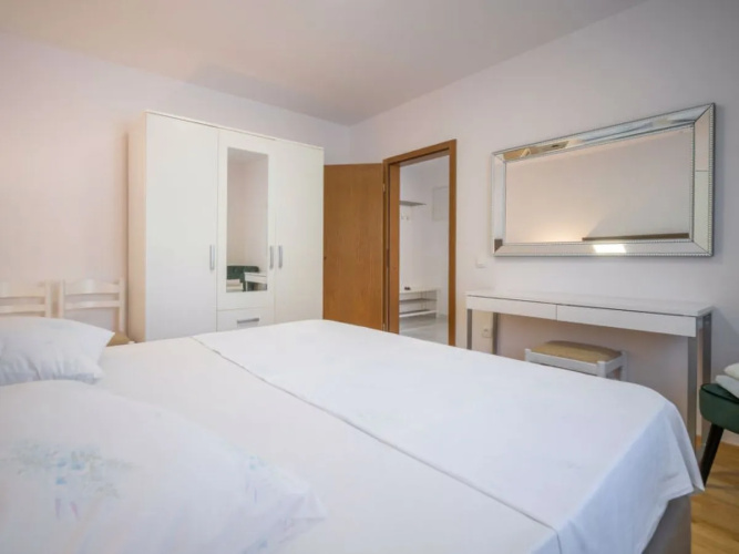 Apartment Damir Tampere 25135