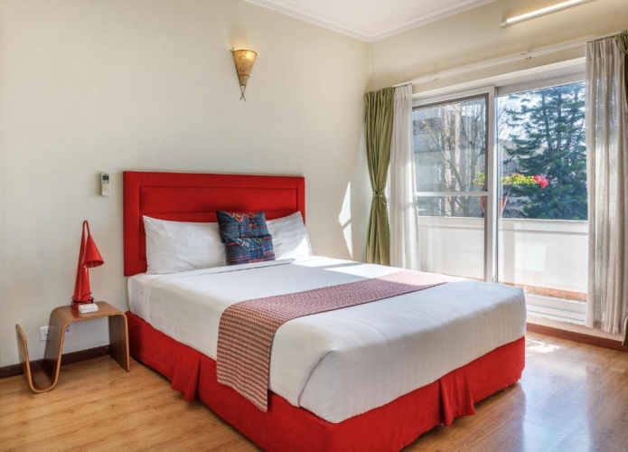 2 Bedrooms Apartment