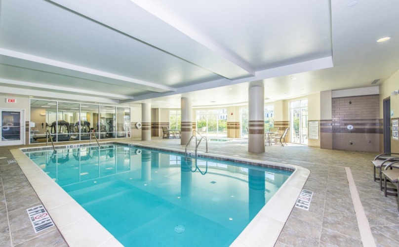 Holiday Inn Express And Suites Charleston Arpt Con photo 19