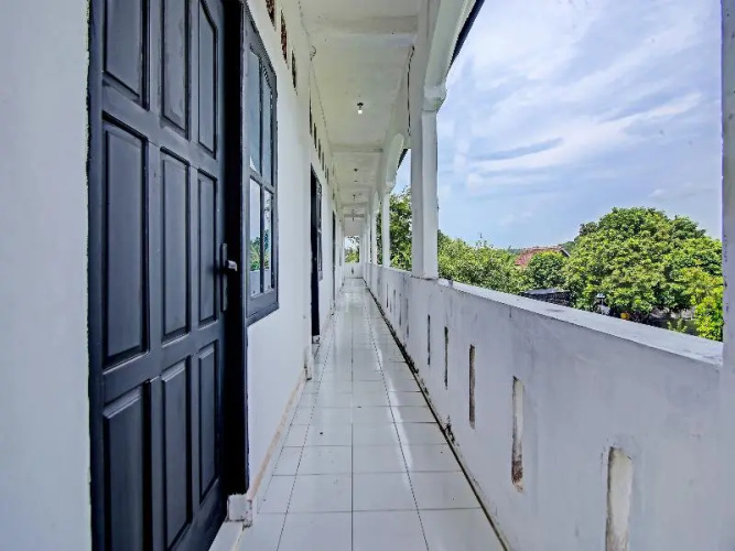 OYO 91127 Wisma Sukajadi Syariah