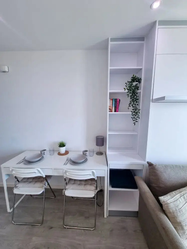 Top Floor Studio-The Hub-Self Catering