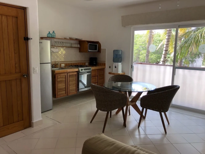 2 Bedrooms Villa with balcony and beachfront
