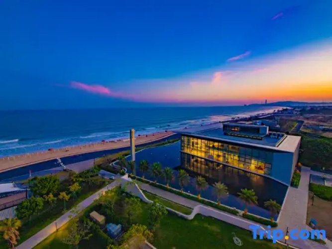 Ocean View Hotel