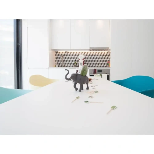 1 Bedroom Apartment with garden view