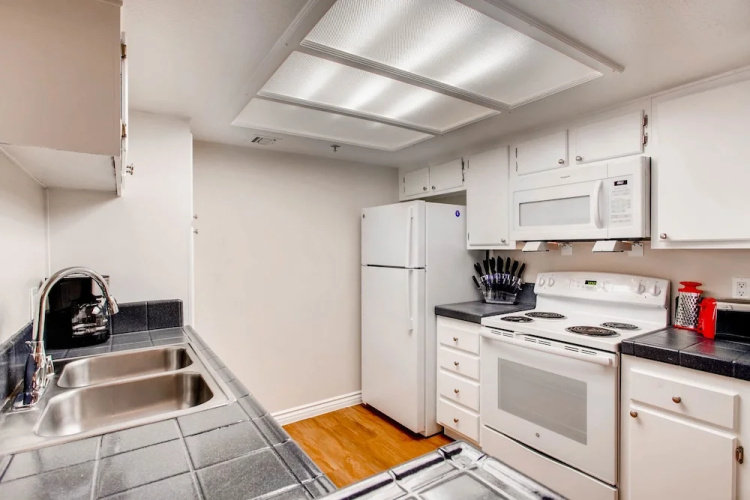 2 Bedroom 1 Bathroom Hideaway
