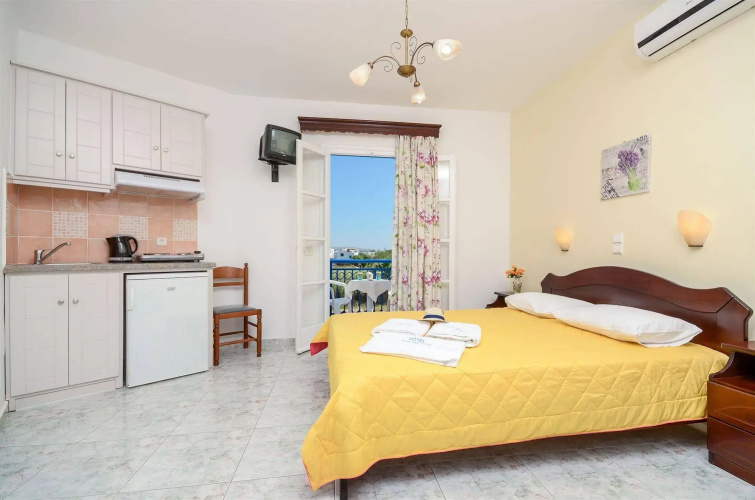 Sun Beach Hotel
