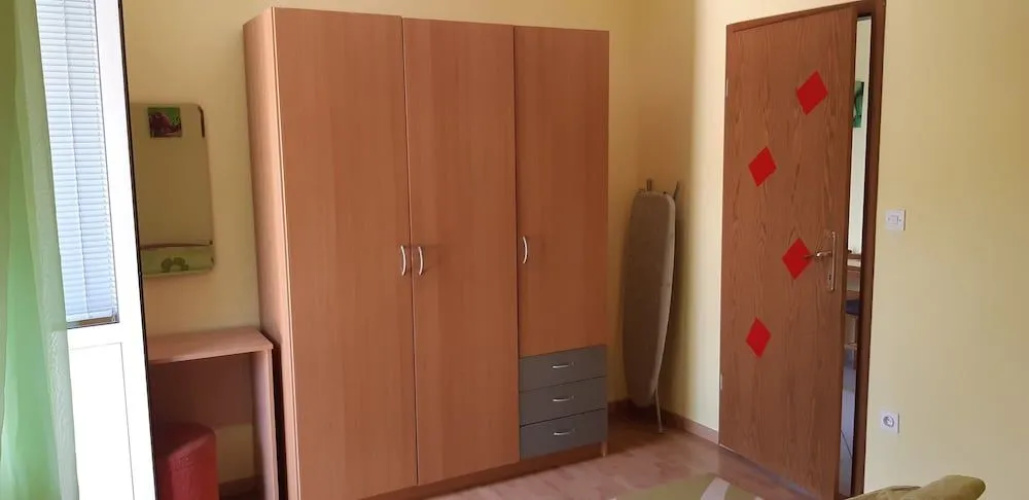 Apartments Petrić