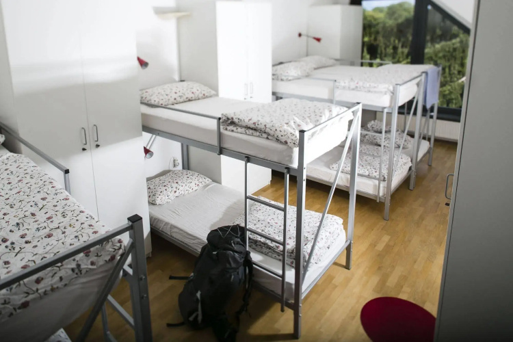 Cukrarna Hostel