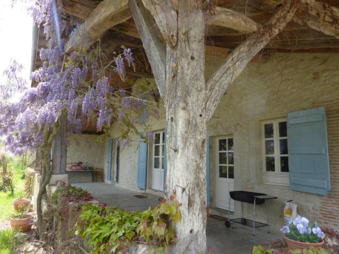 3 Bedrooms Cottage