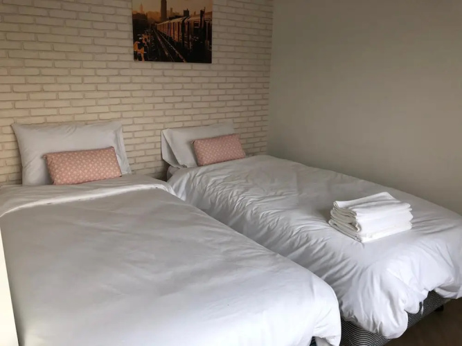 The Lux Ladpraw 10