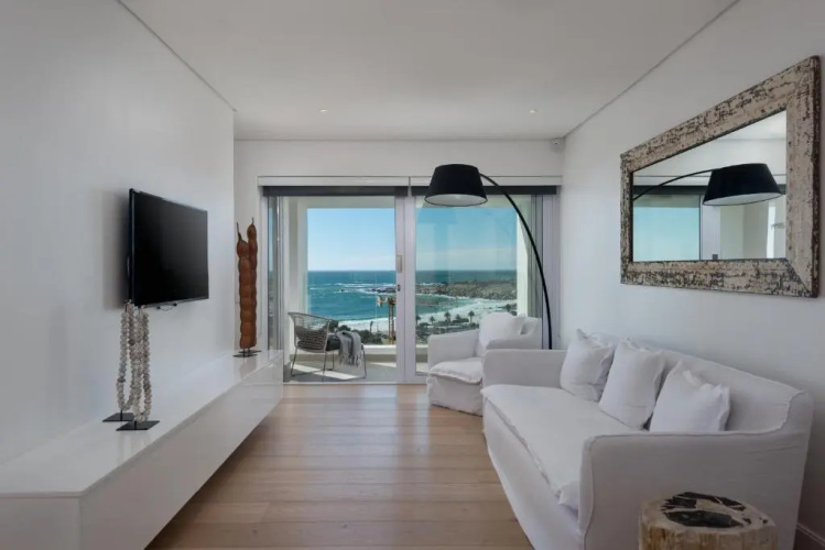 Sandpiper House