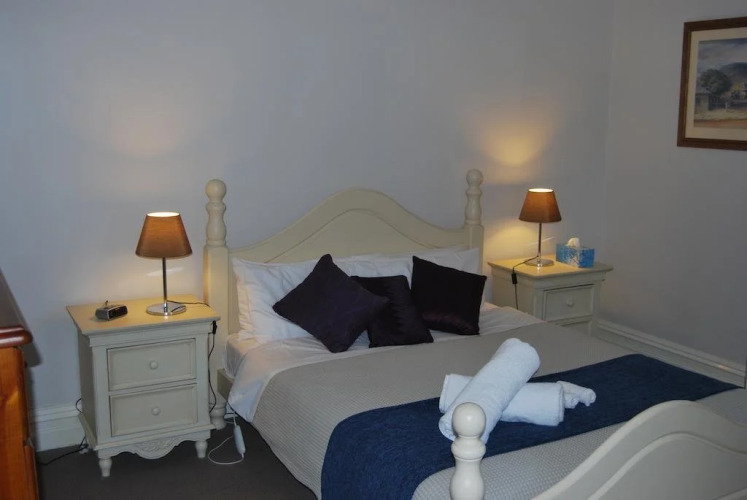 Jacaranda CottageOver view