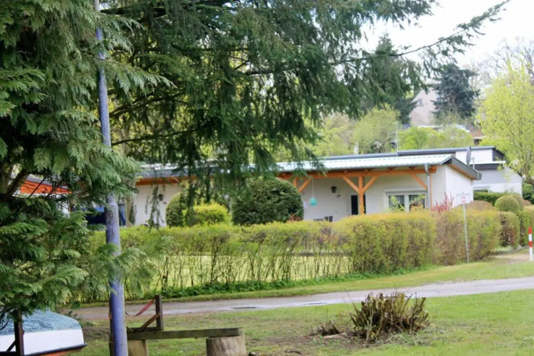 Haus 9
