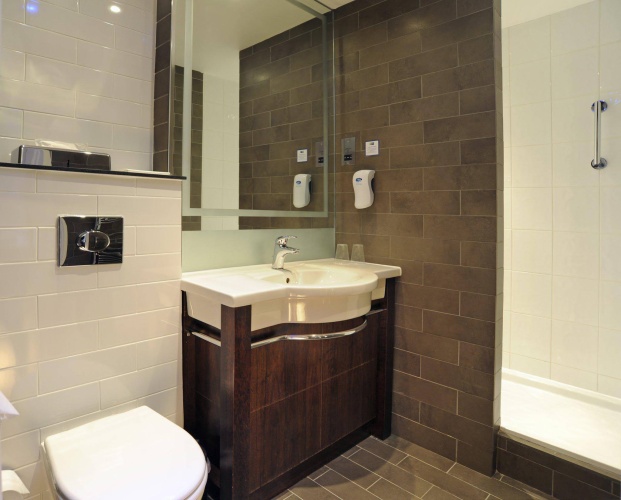 Holiday Inn Express Crewe photo 11
