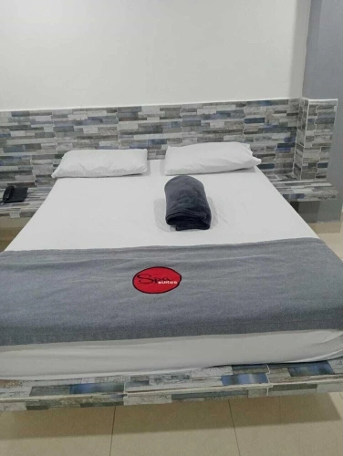 1 Bedroom Economy Double room