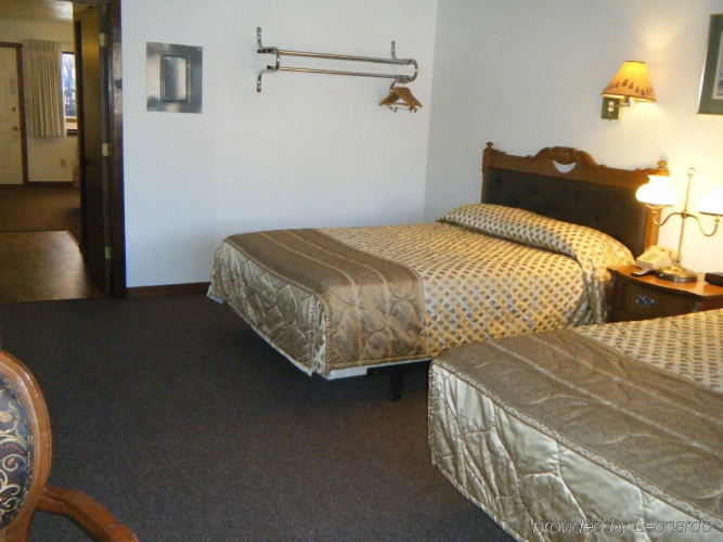 Cache Creek Lodge