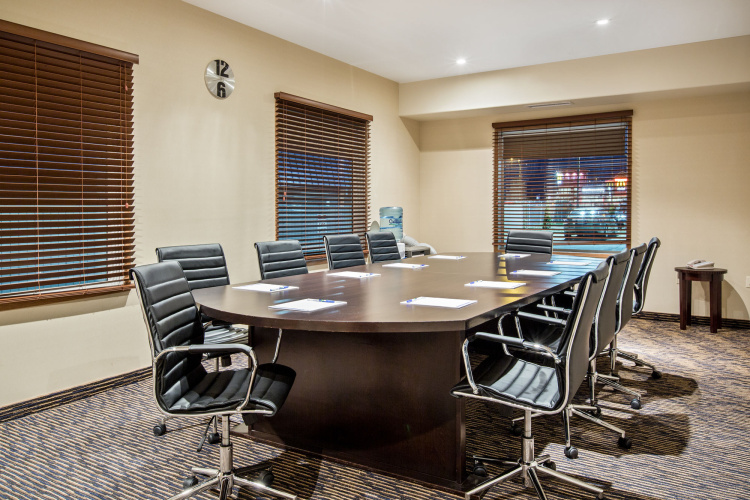Ramada By Wyndham Prince Albert photo 19