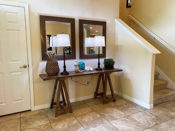 5 Bedrooms Cottage