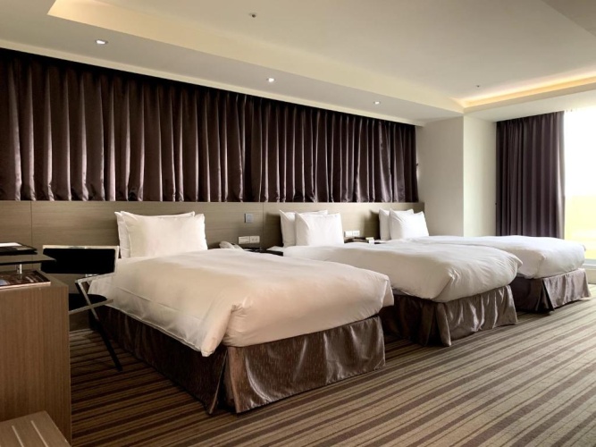 Standard Double room with view