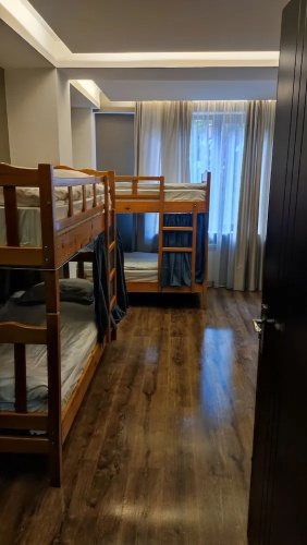 Hostel Simple