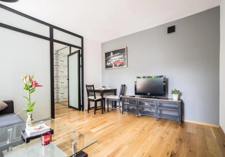 oompH Warsaw Central Apartment