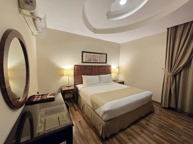 1 Bedroom Apartment