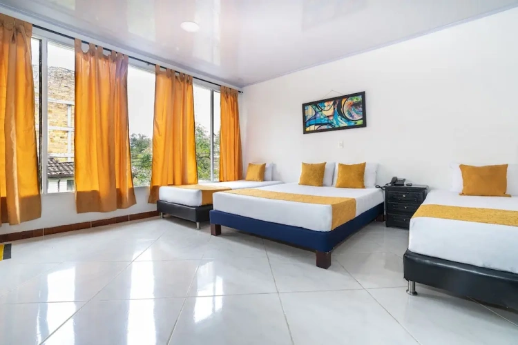 Standard Twin room