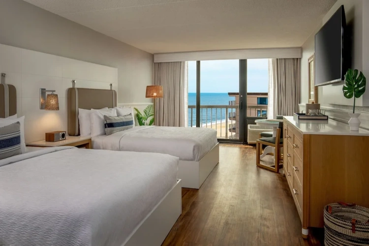 Standard Quadruple room with balcony