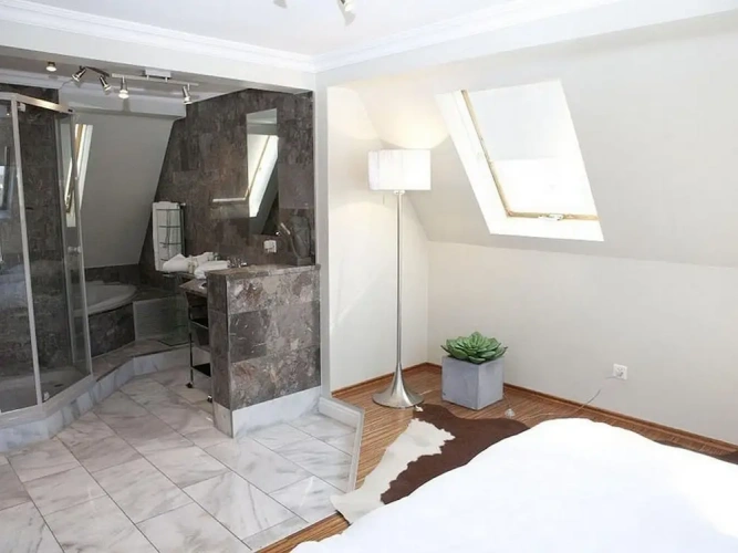 Grand Apartment