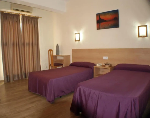 Standard Single room